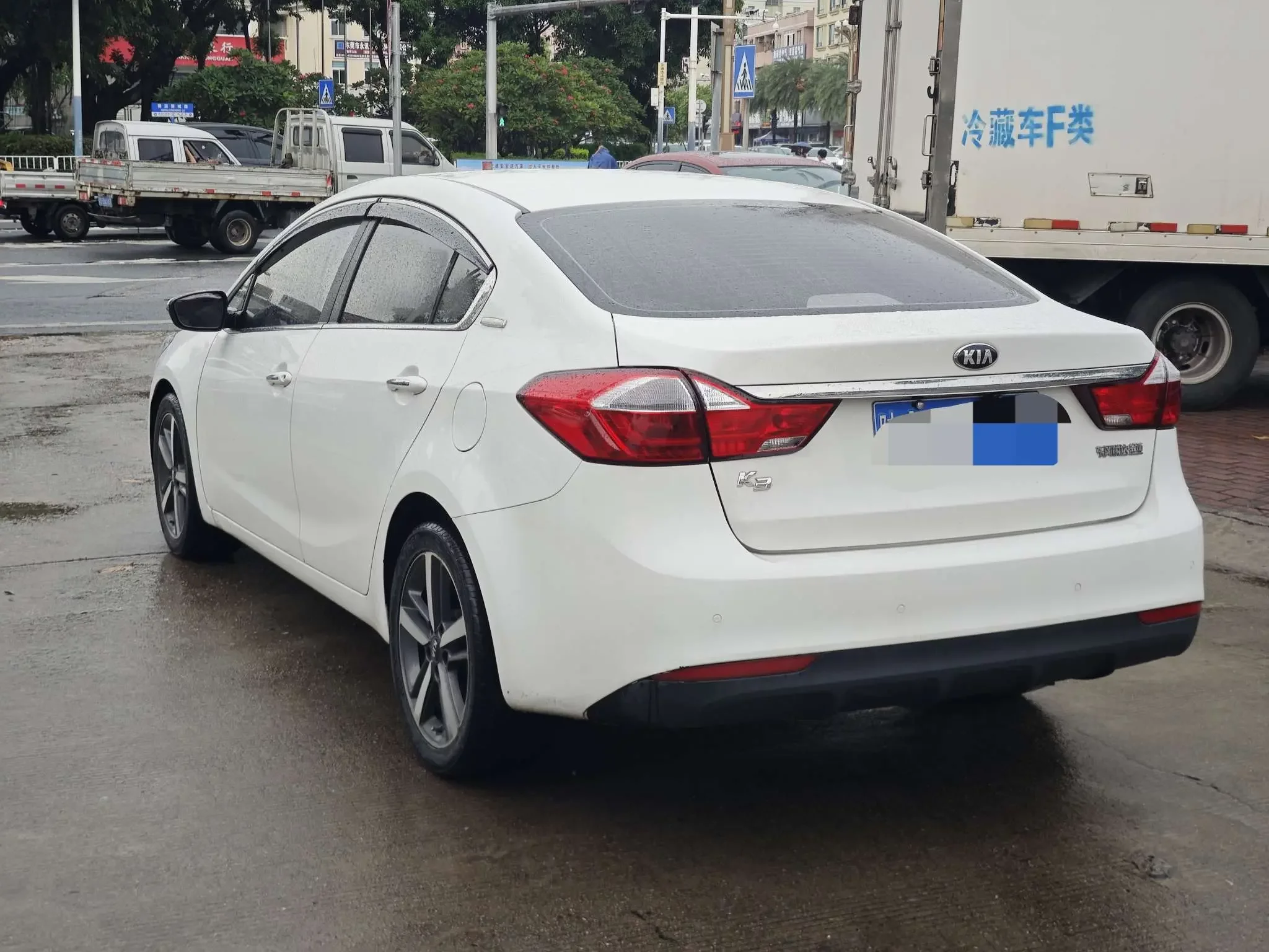 Kia K3