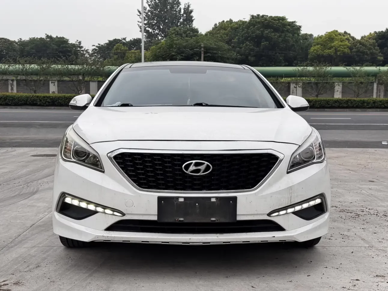 Hyundai sonata nine