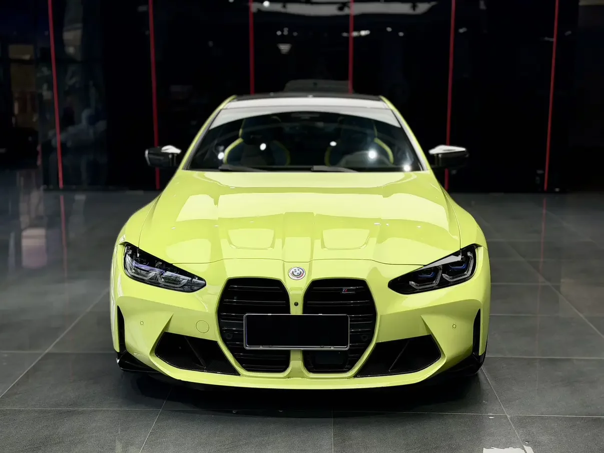 BMW M4