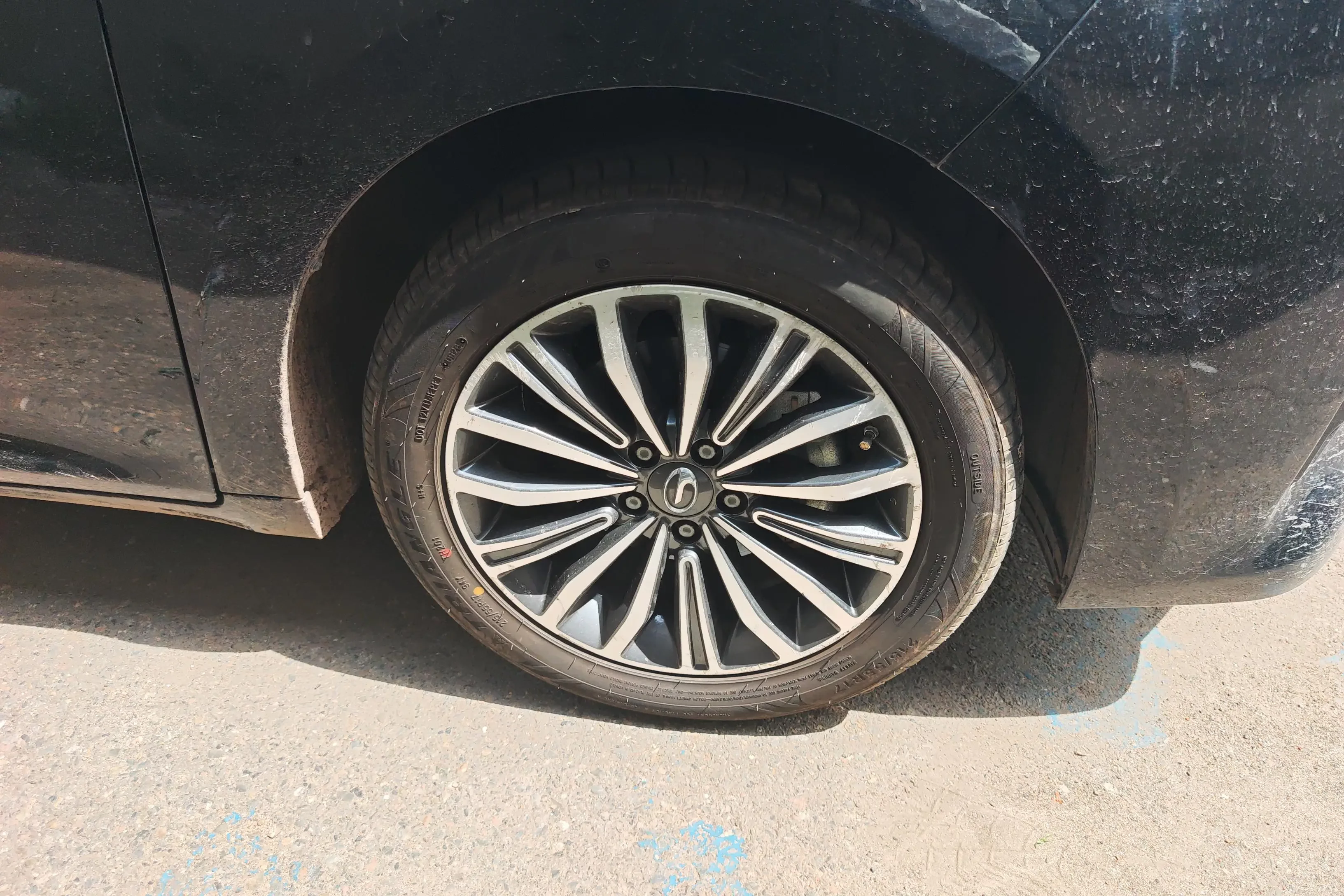 GAC Trumpchi M6