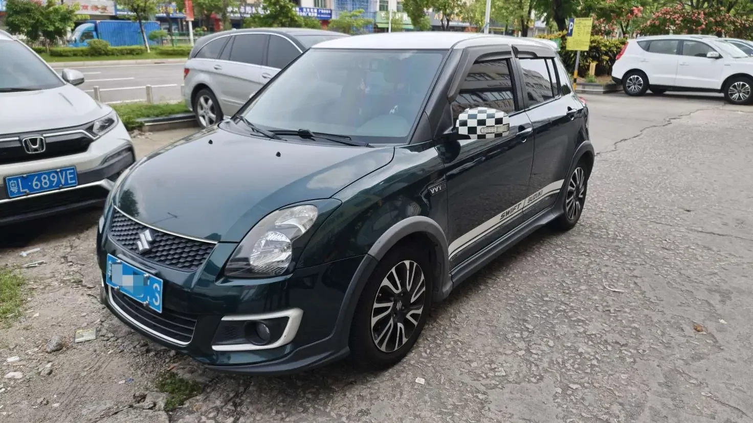 Suzuki Swift