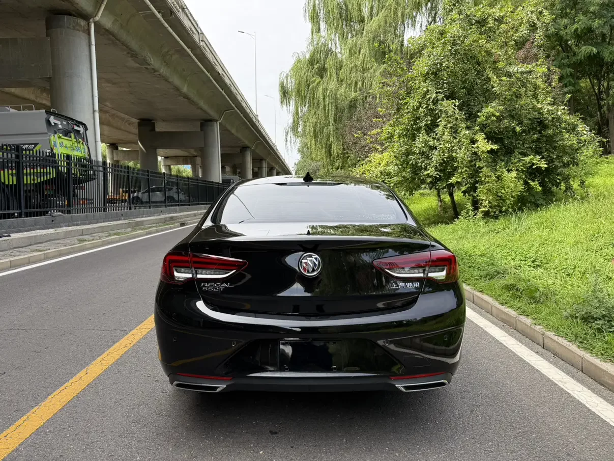 Buick Majesty