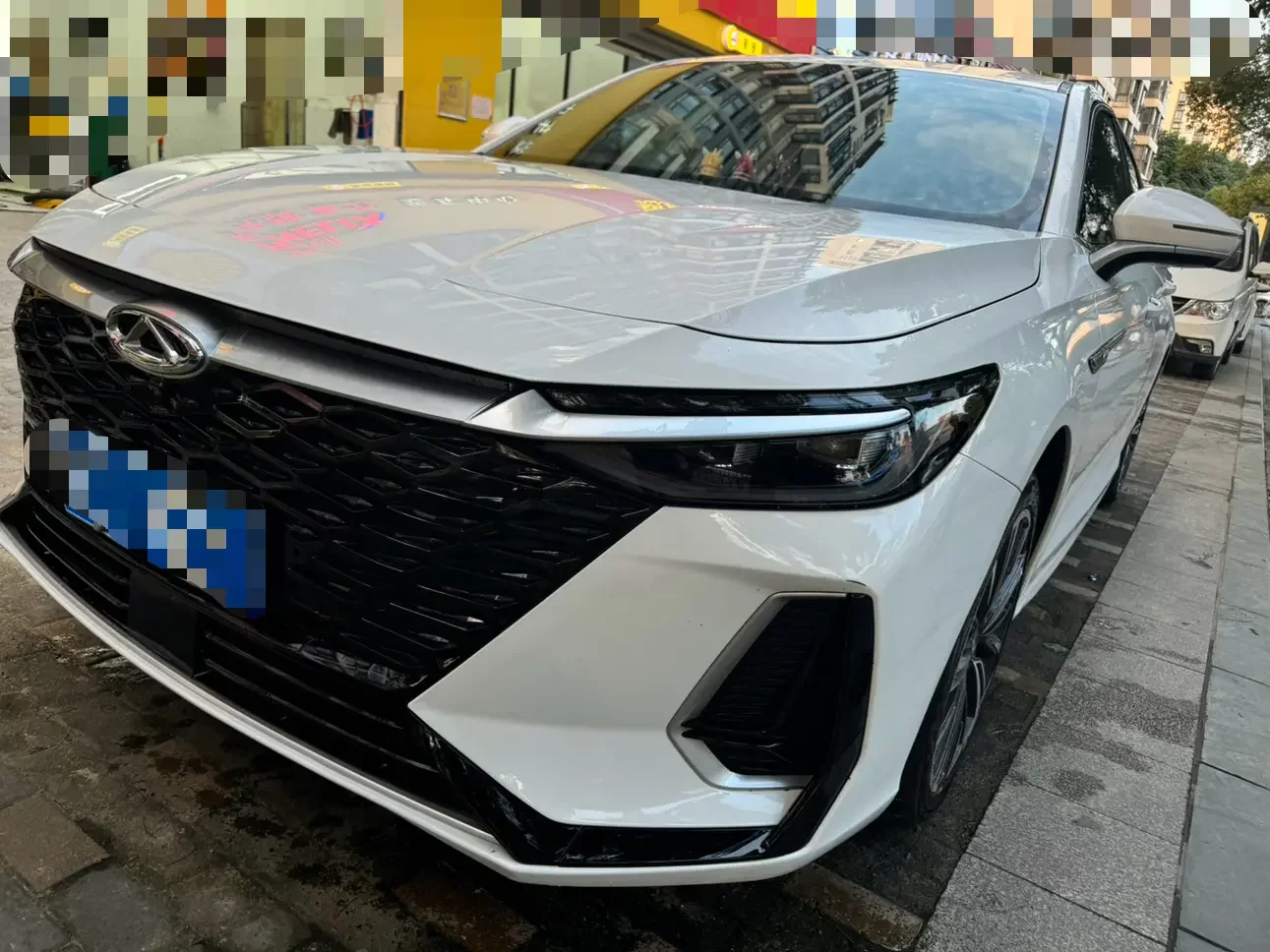 Chery Arrizo 8
