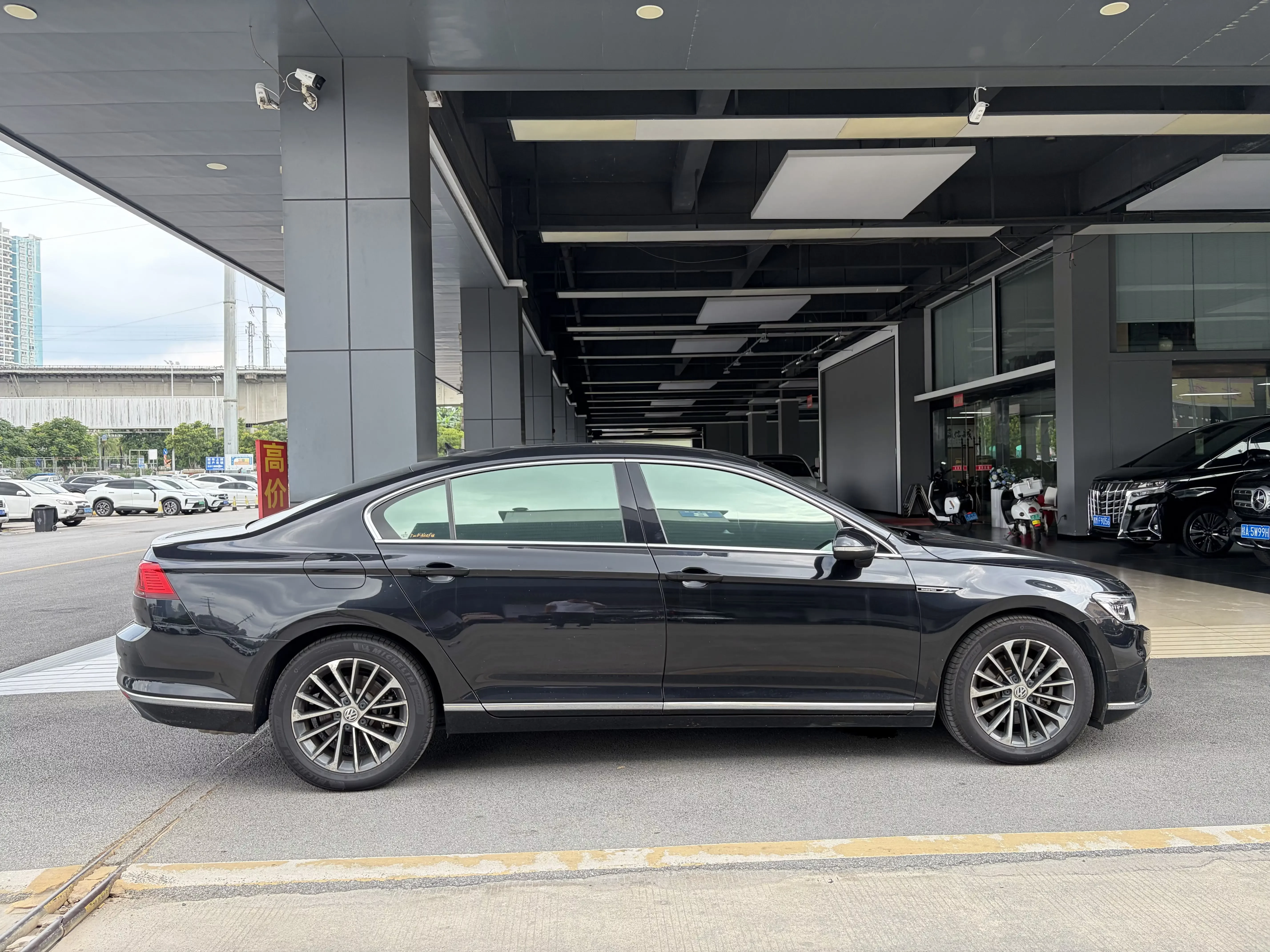 Volkswagen Magotan