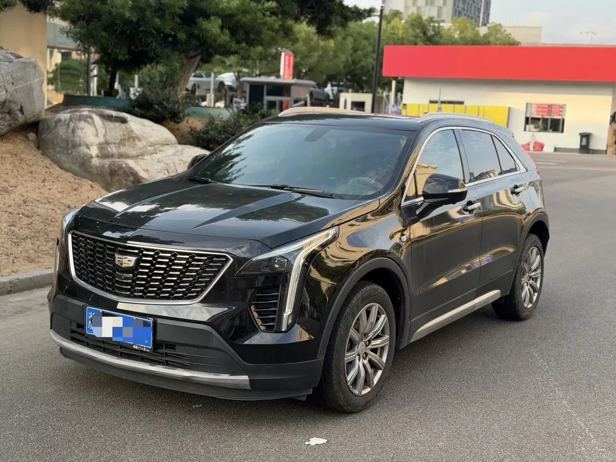 Cadillac XT4