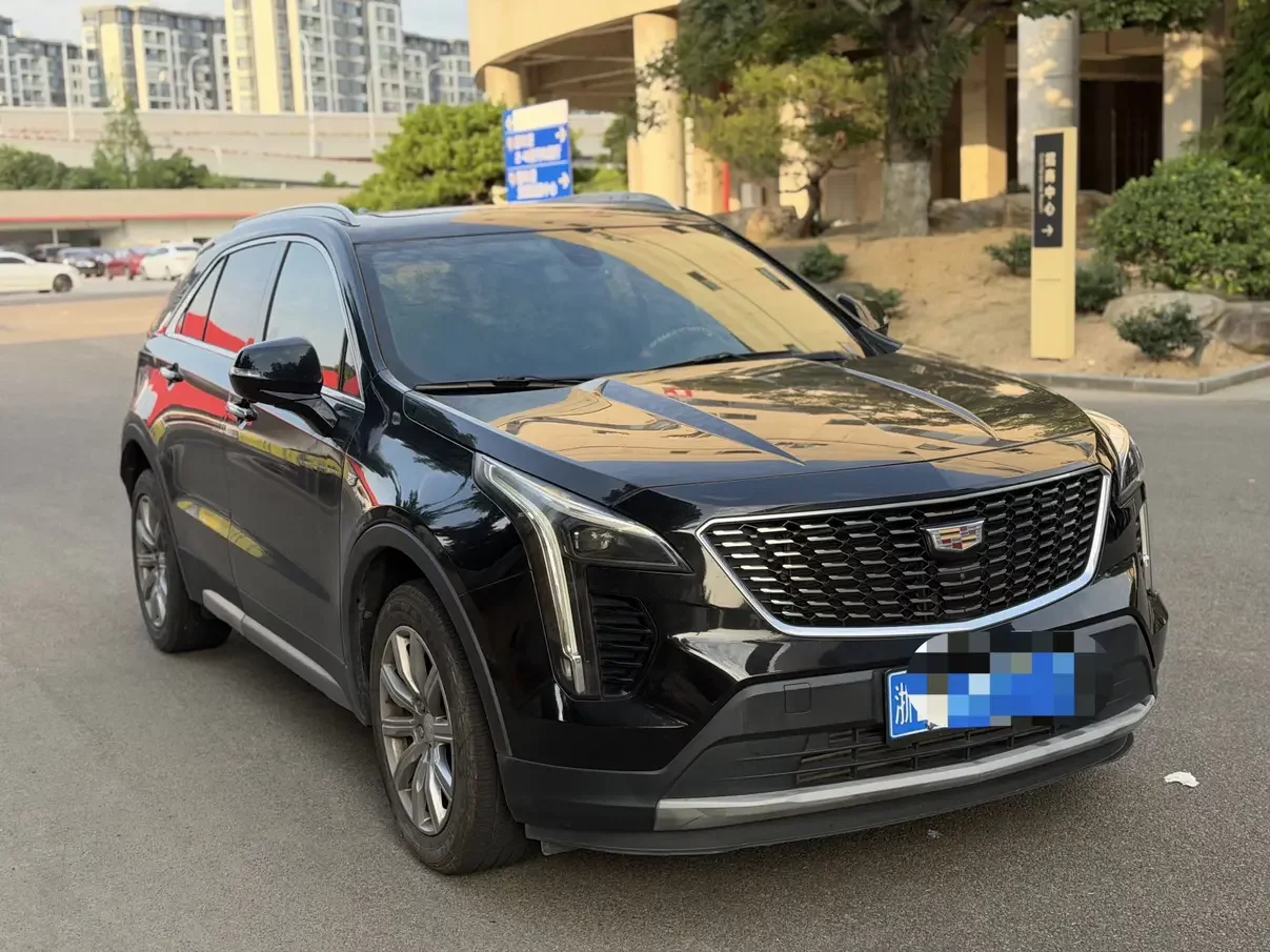 Cadillac XT4
