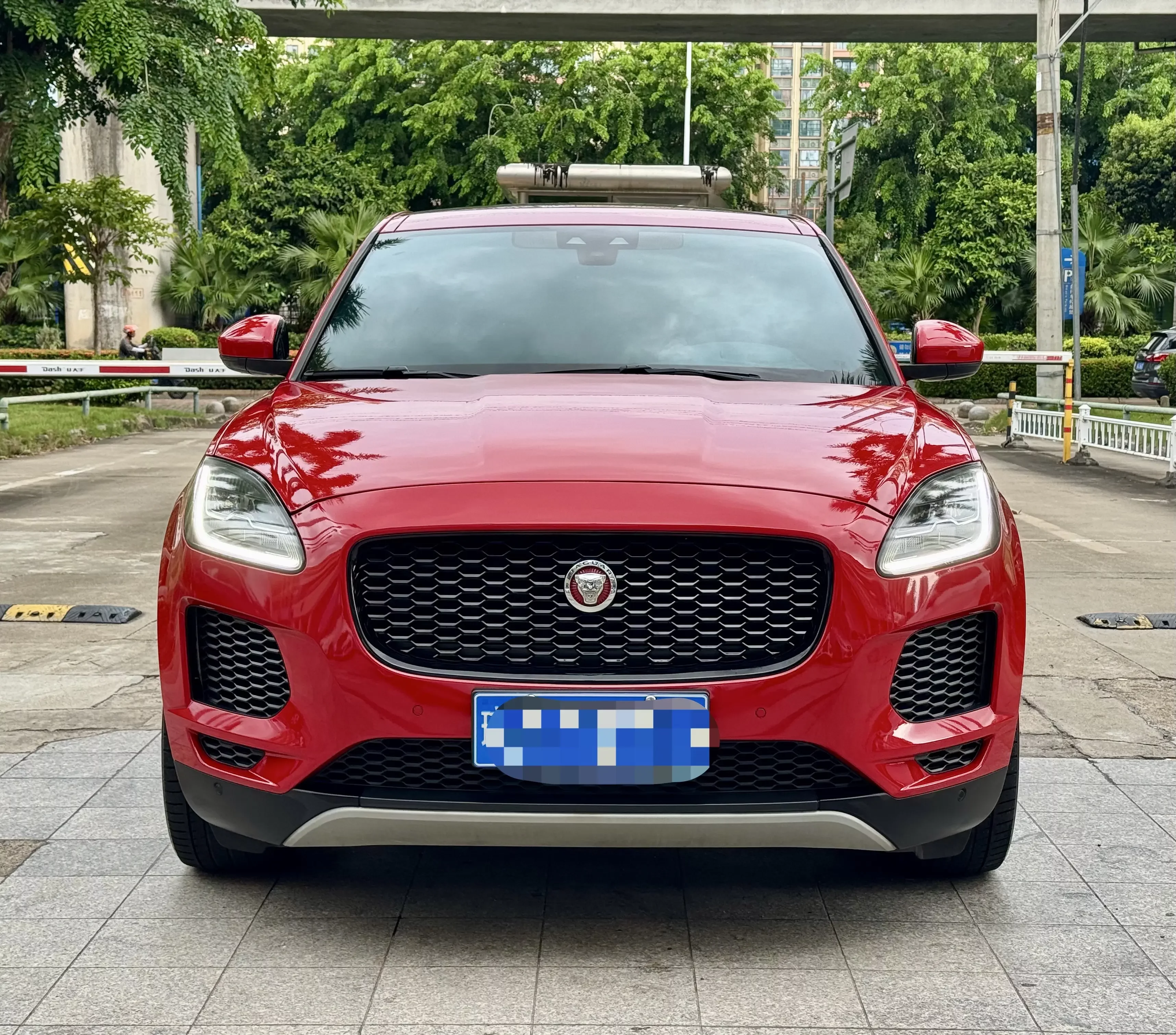 Jaguar E-PACE
