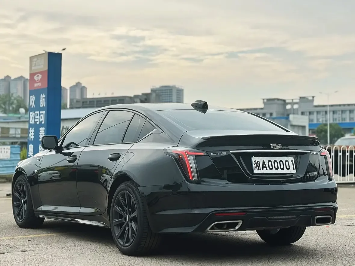 Cadillac CT5