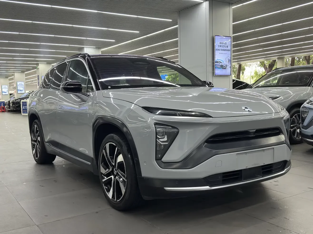 NIO ES6