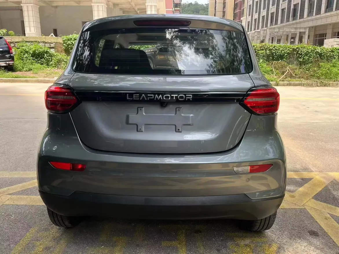 Leapmotor Zero running T03