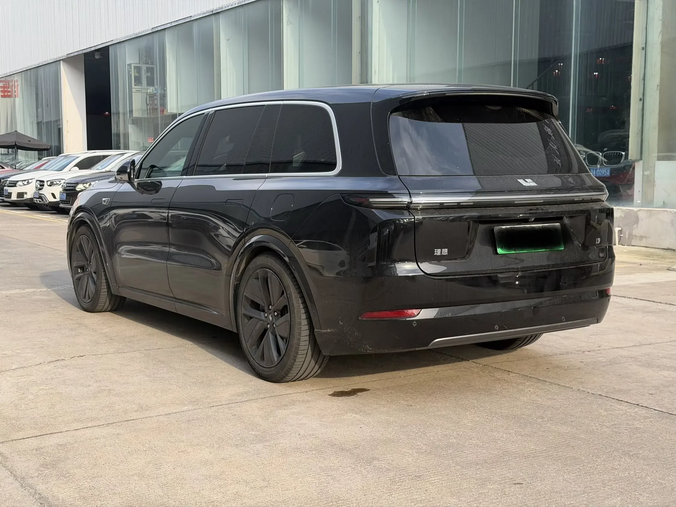 Lixiang L9