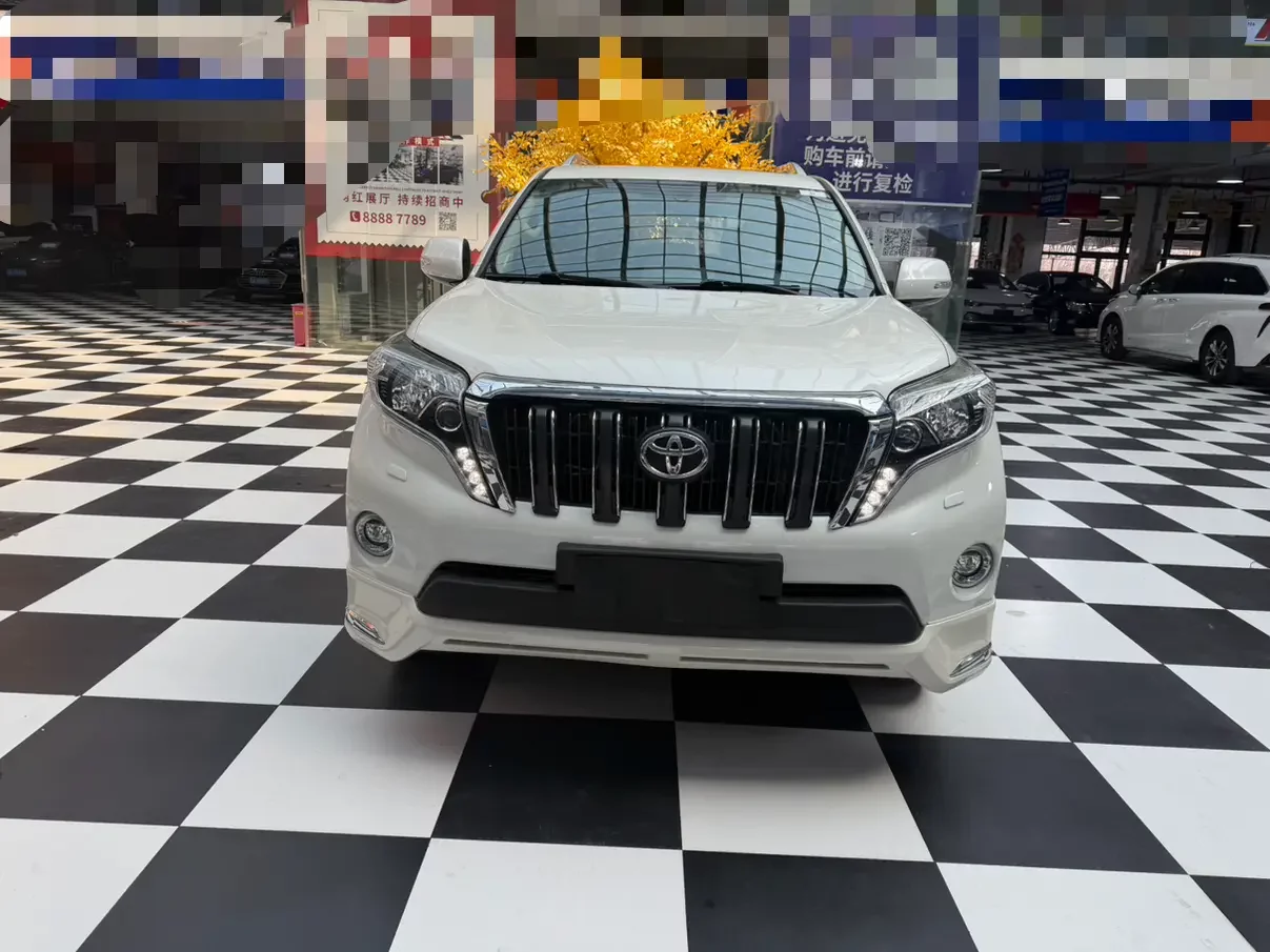 Toyota Prado