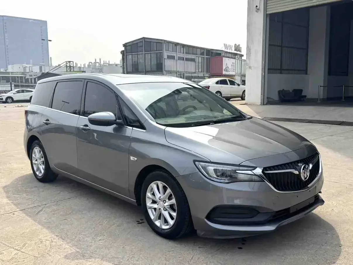 Buick GL6
