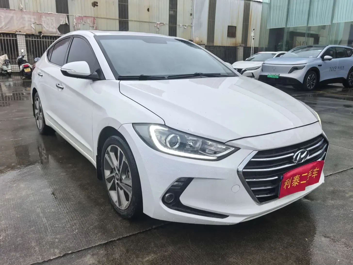 Hyundai lead