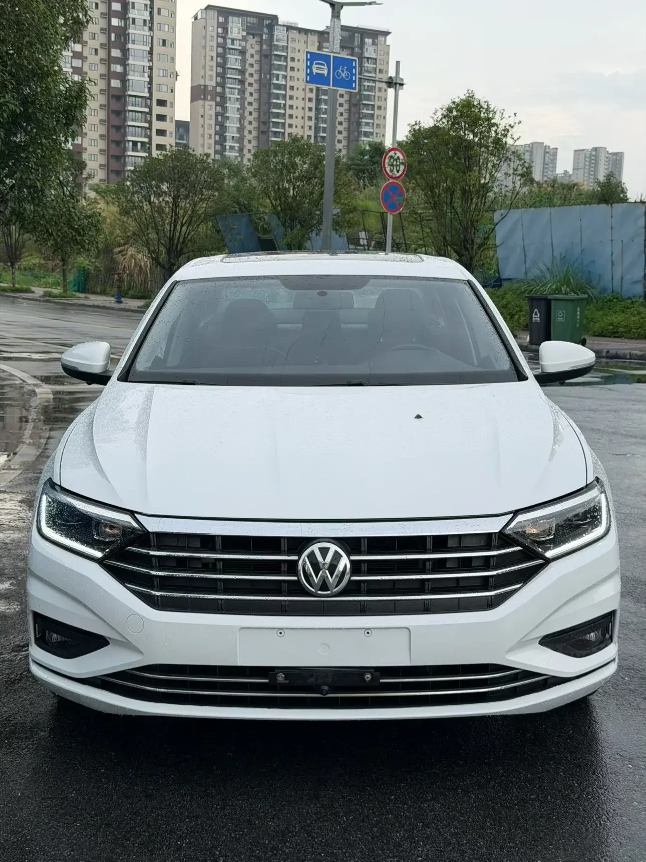 Volkswagen Sagitar