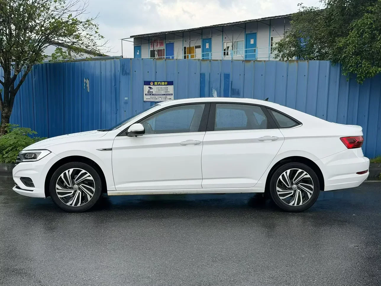 Volkswagen Sagitar