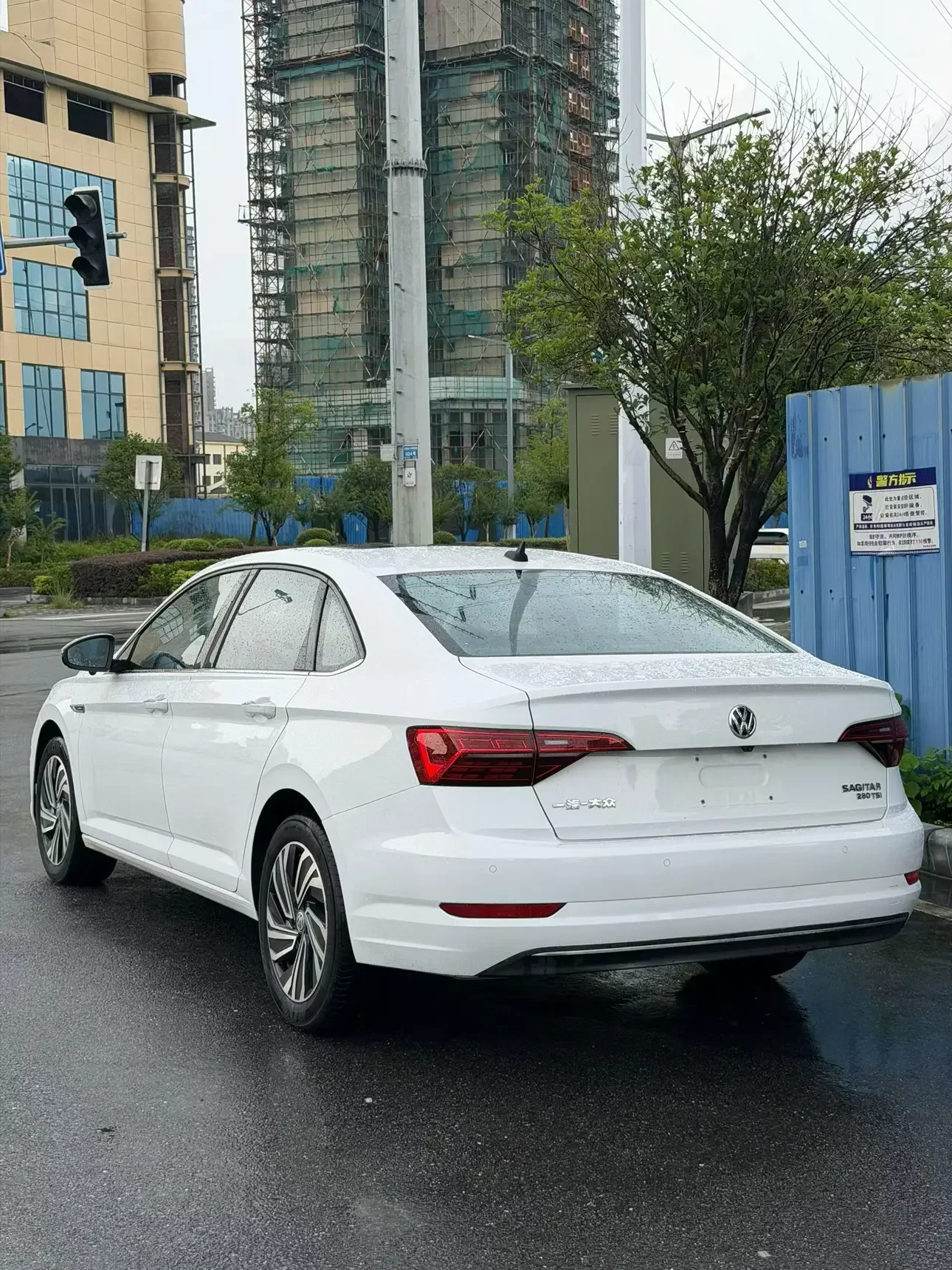 Volkswagen Sagitar
