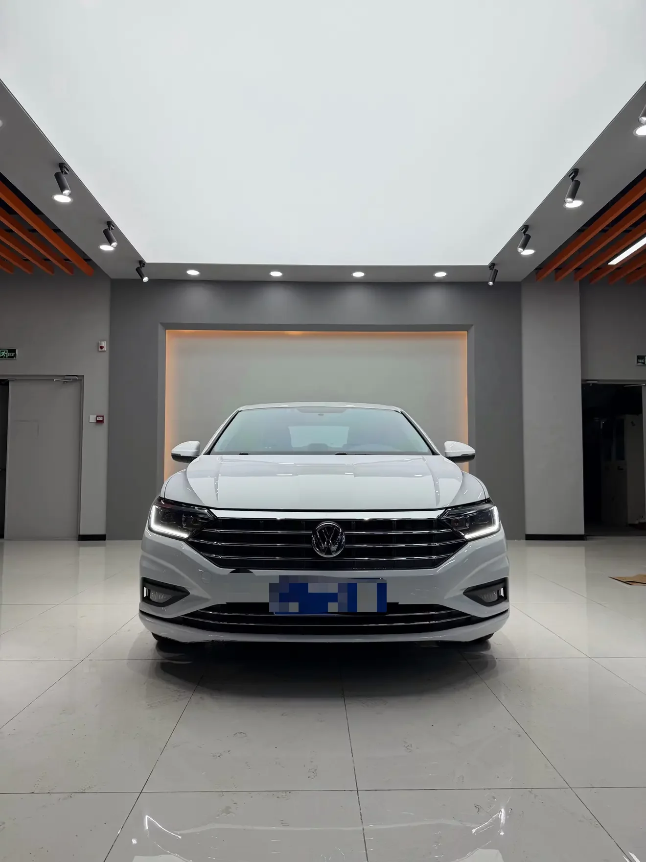 Volkswagen Sagitar