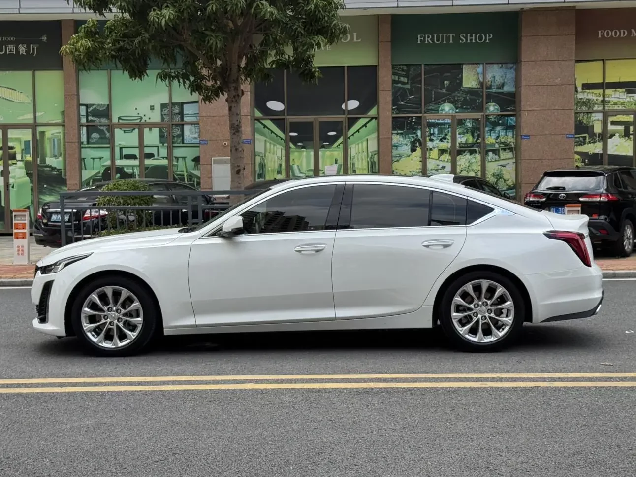 Cadillac CT5