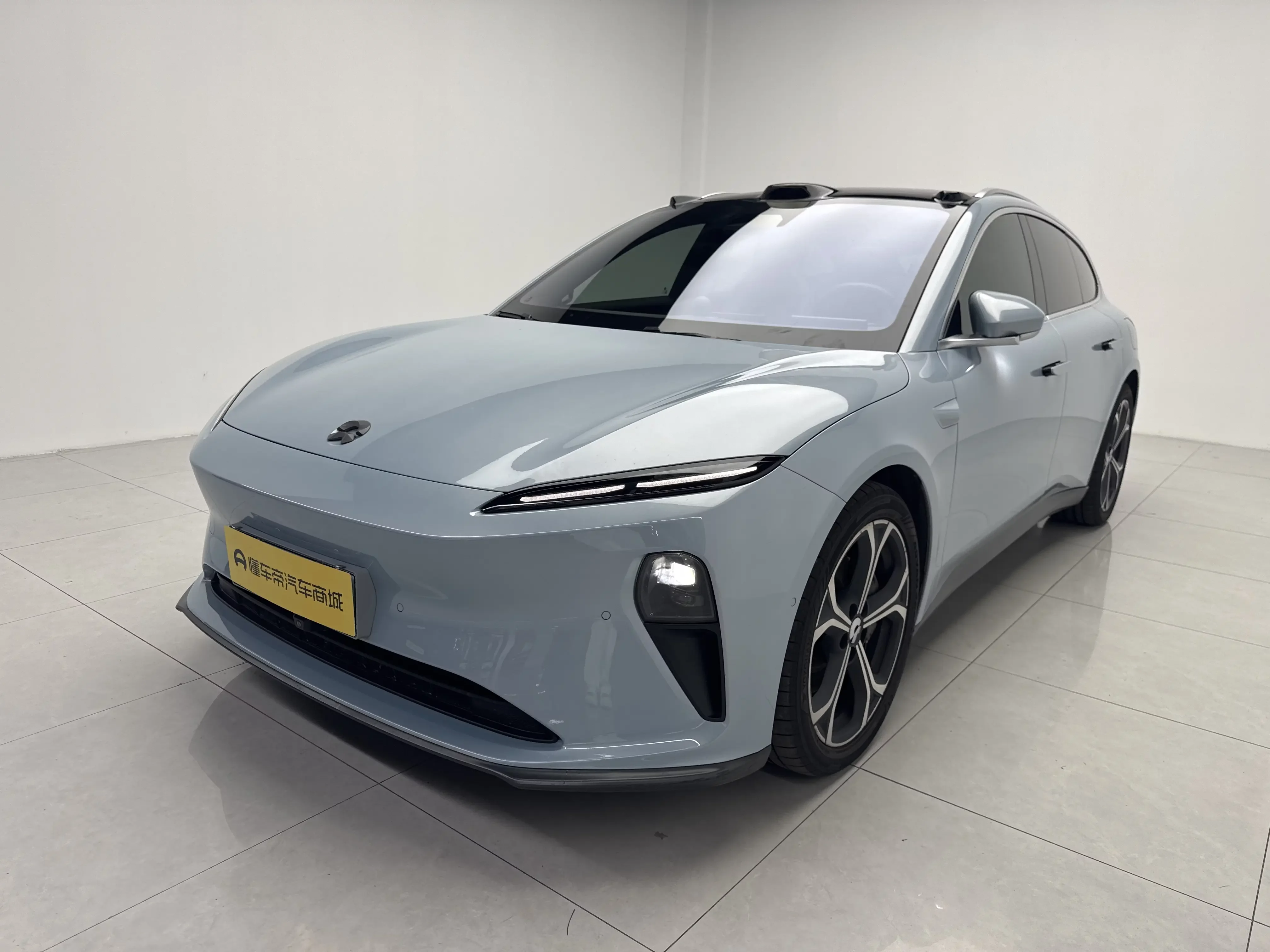 NIO ET5T