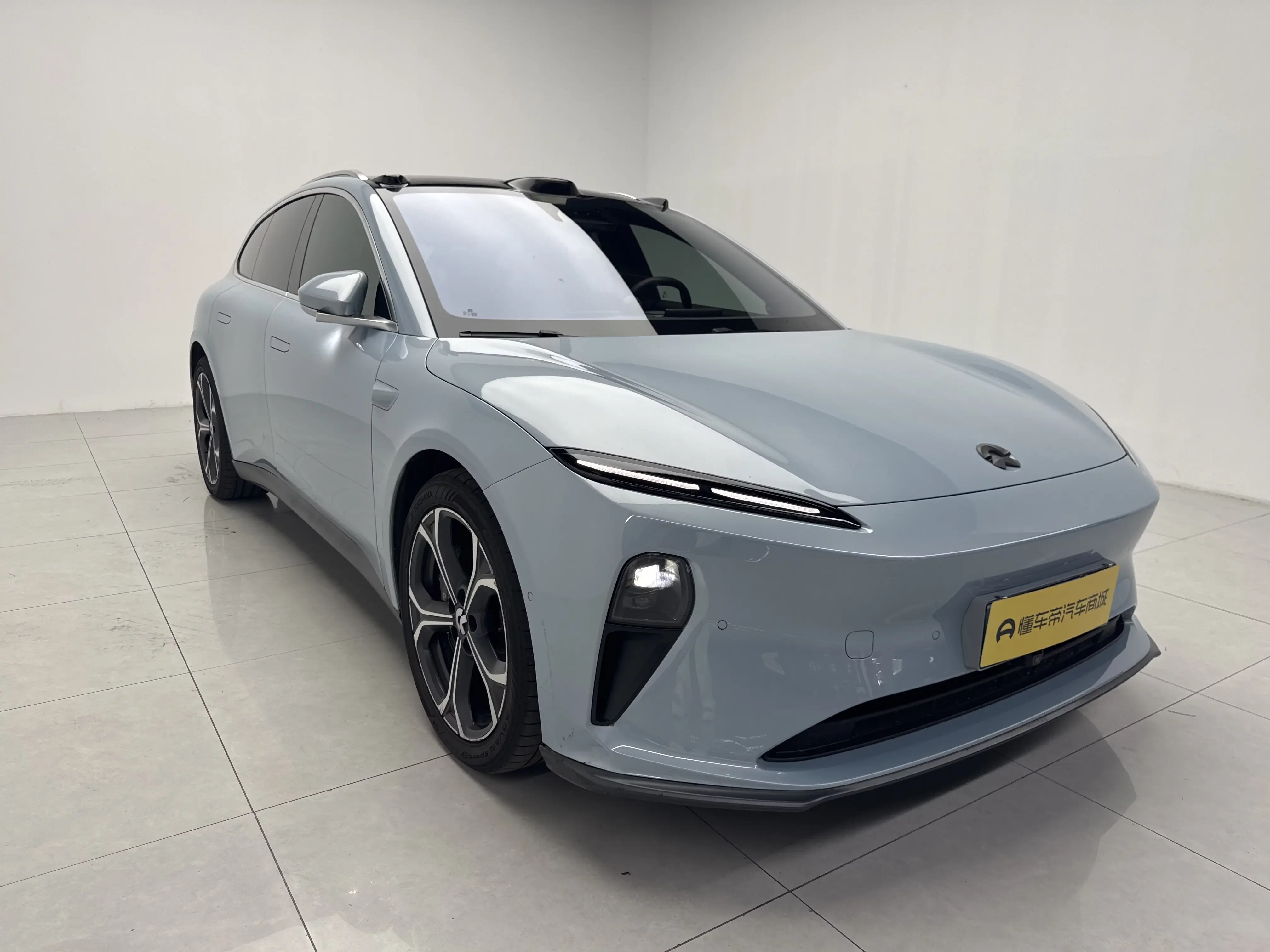 NIO ET5T