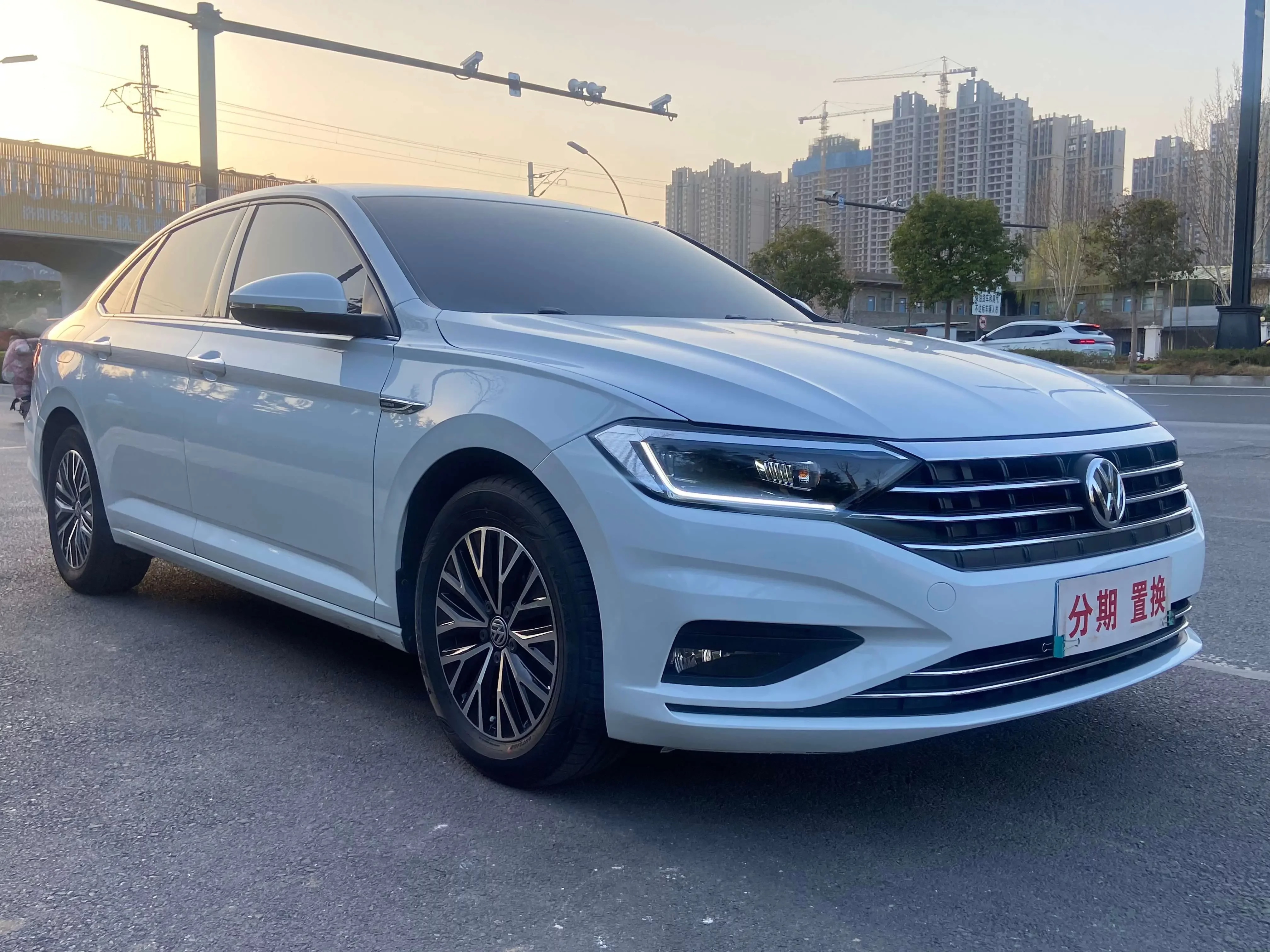 Volkswagen Sagitar