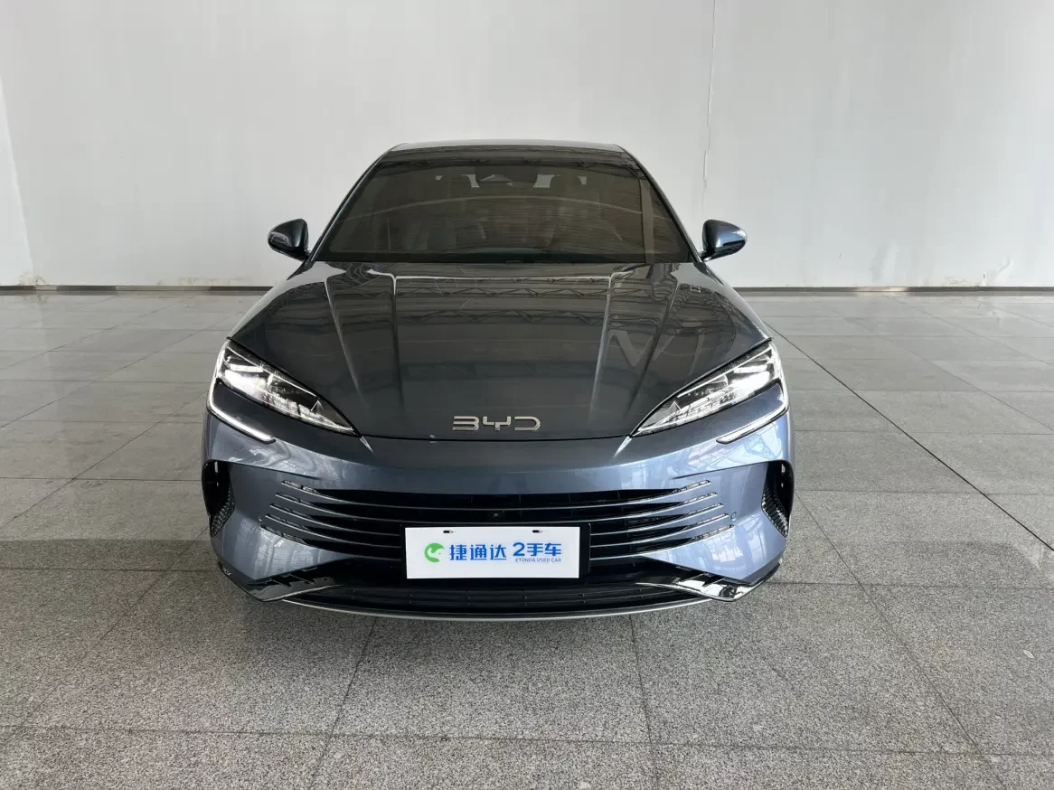 BYD Seal 07DM