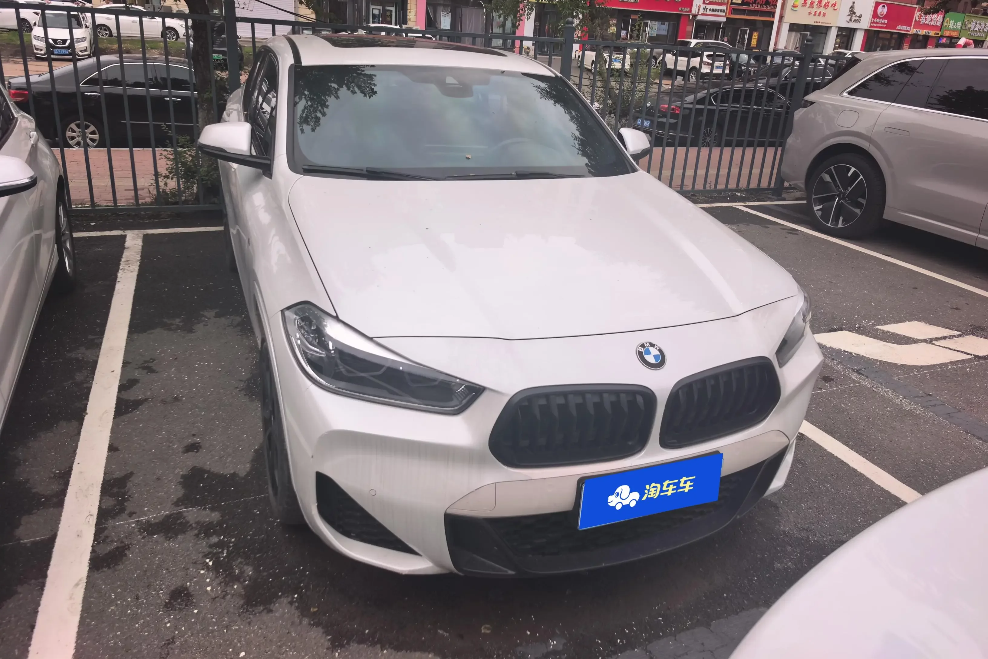 BMW X2
