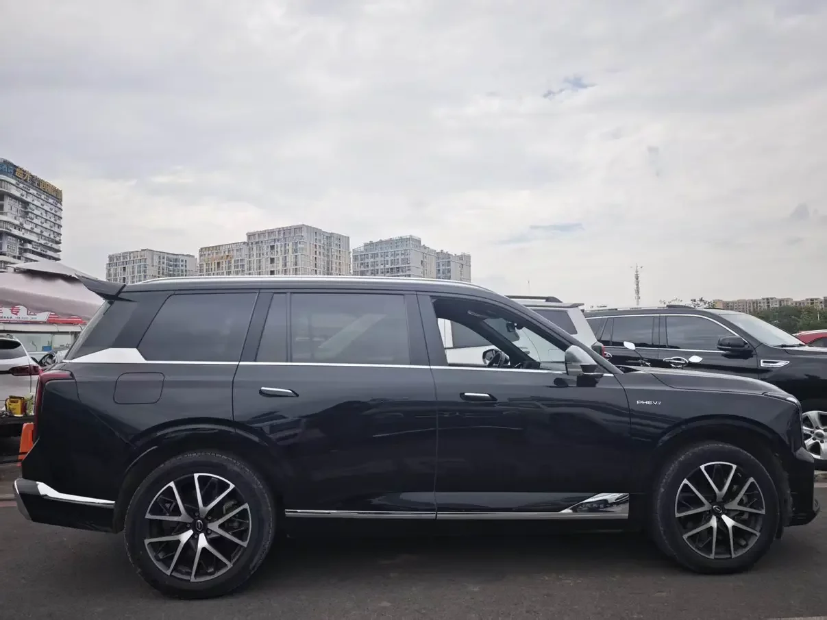 GAC Trumpchi ES9 PHEV