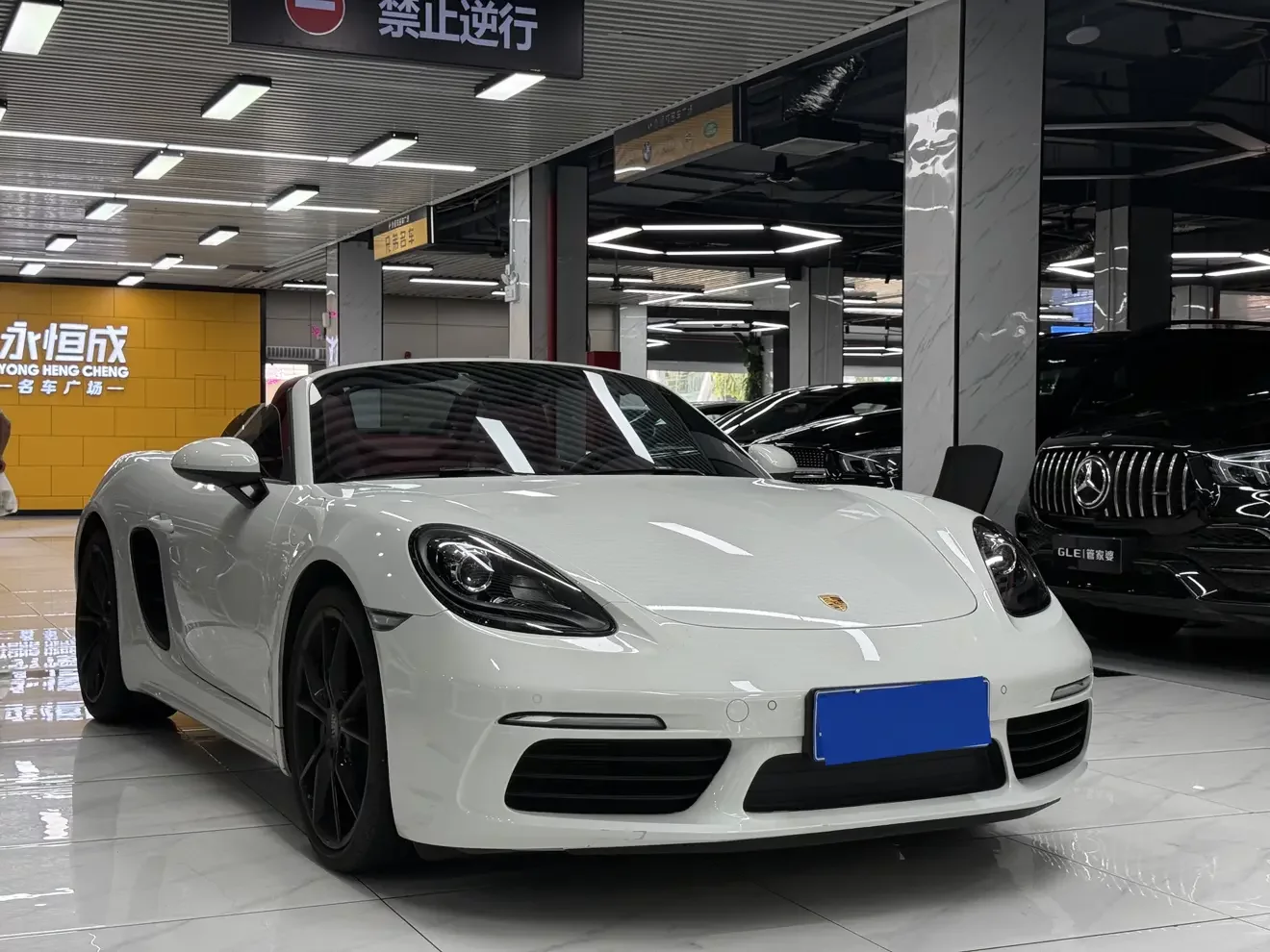 Porsche 718
