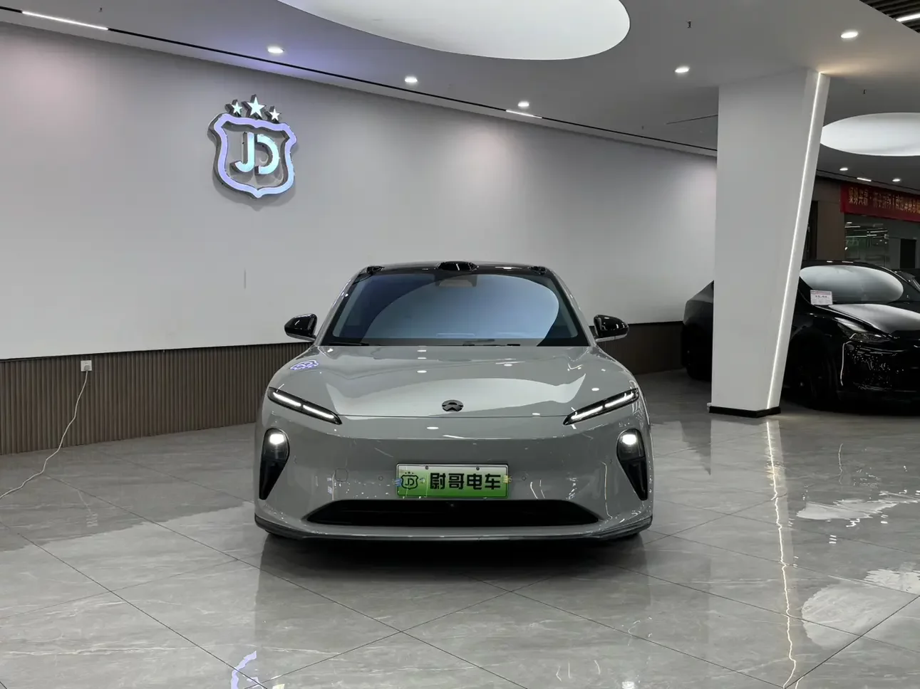 NIO ET5T  из Китая