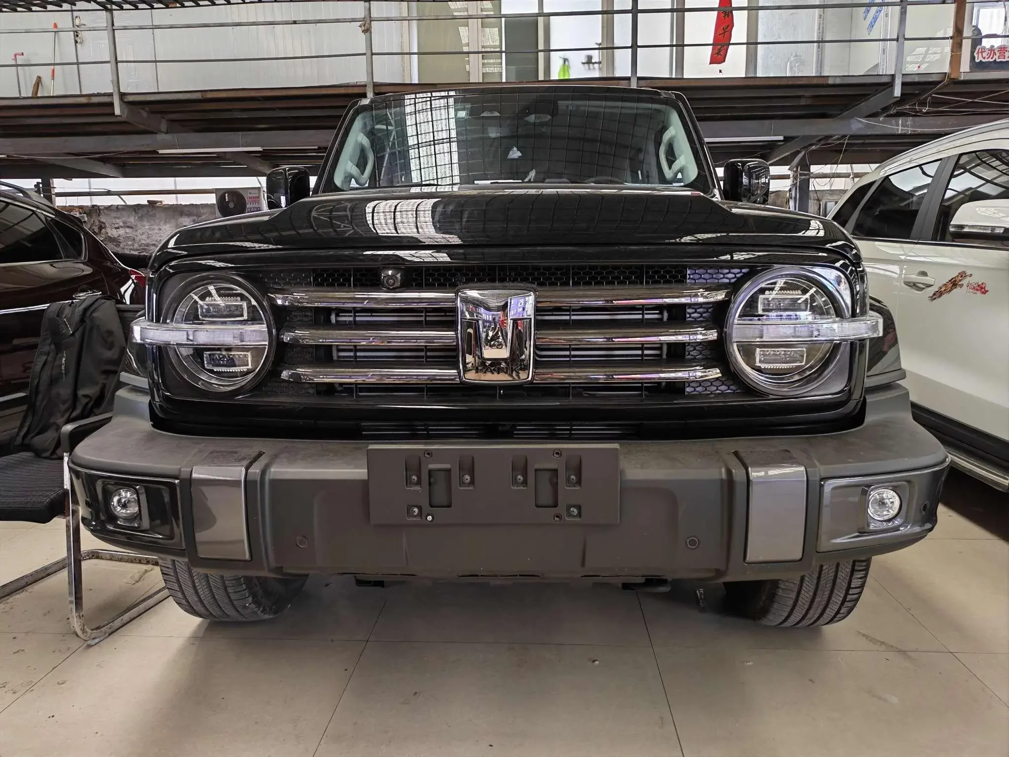Tank 300