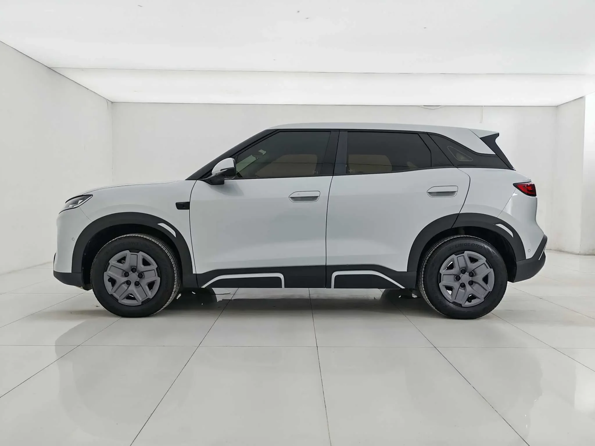BYD Yuan UP