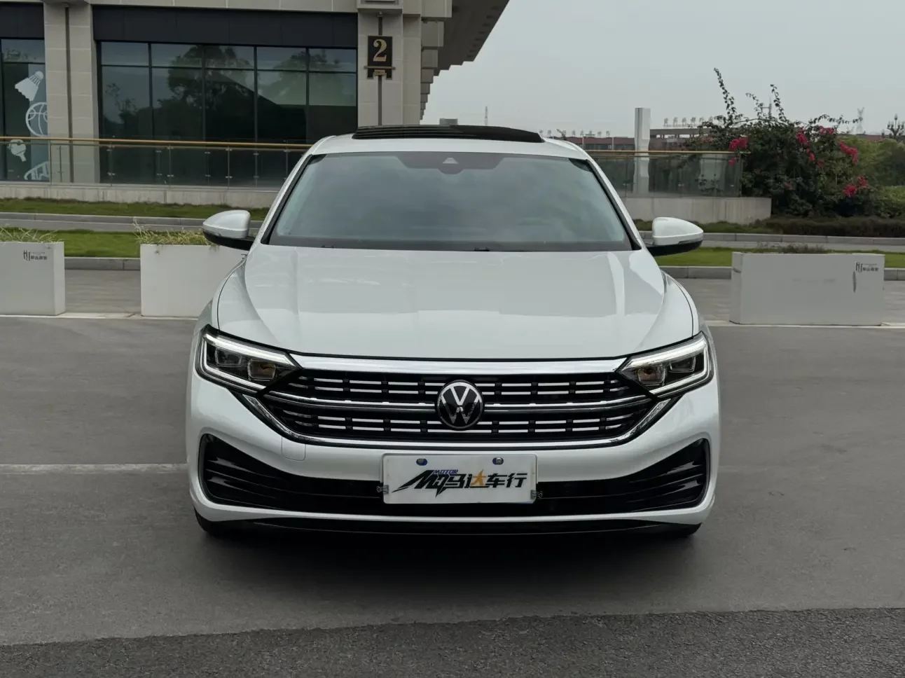 Volkswagen Sagitar