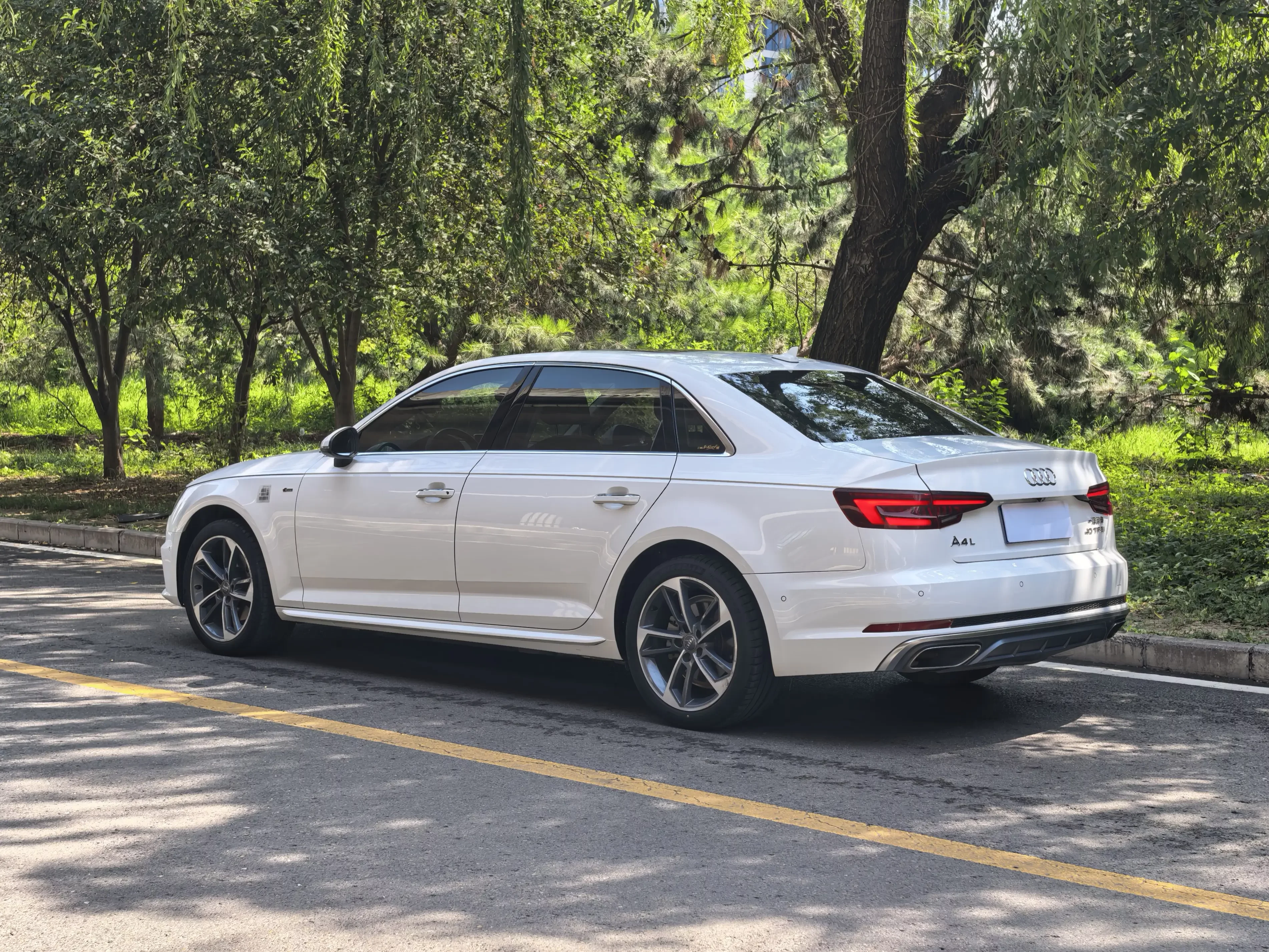 Audi A4L