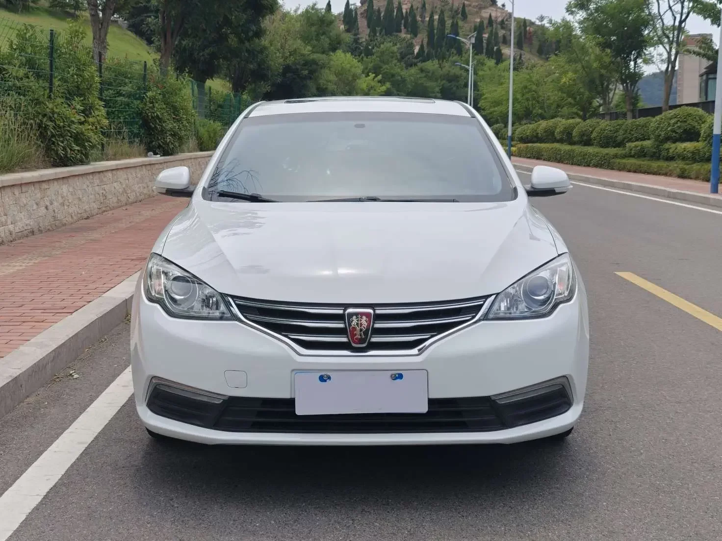 Roewe 360