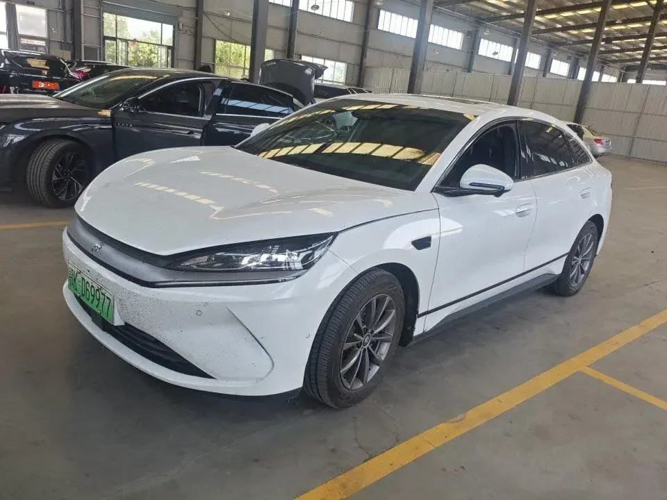 BYD Qin L EV