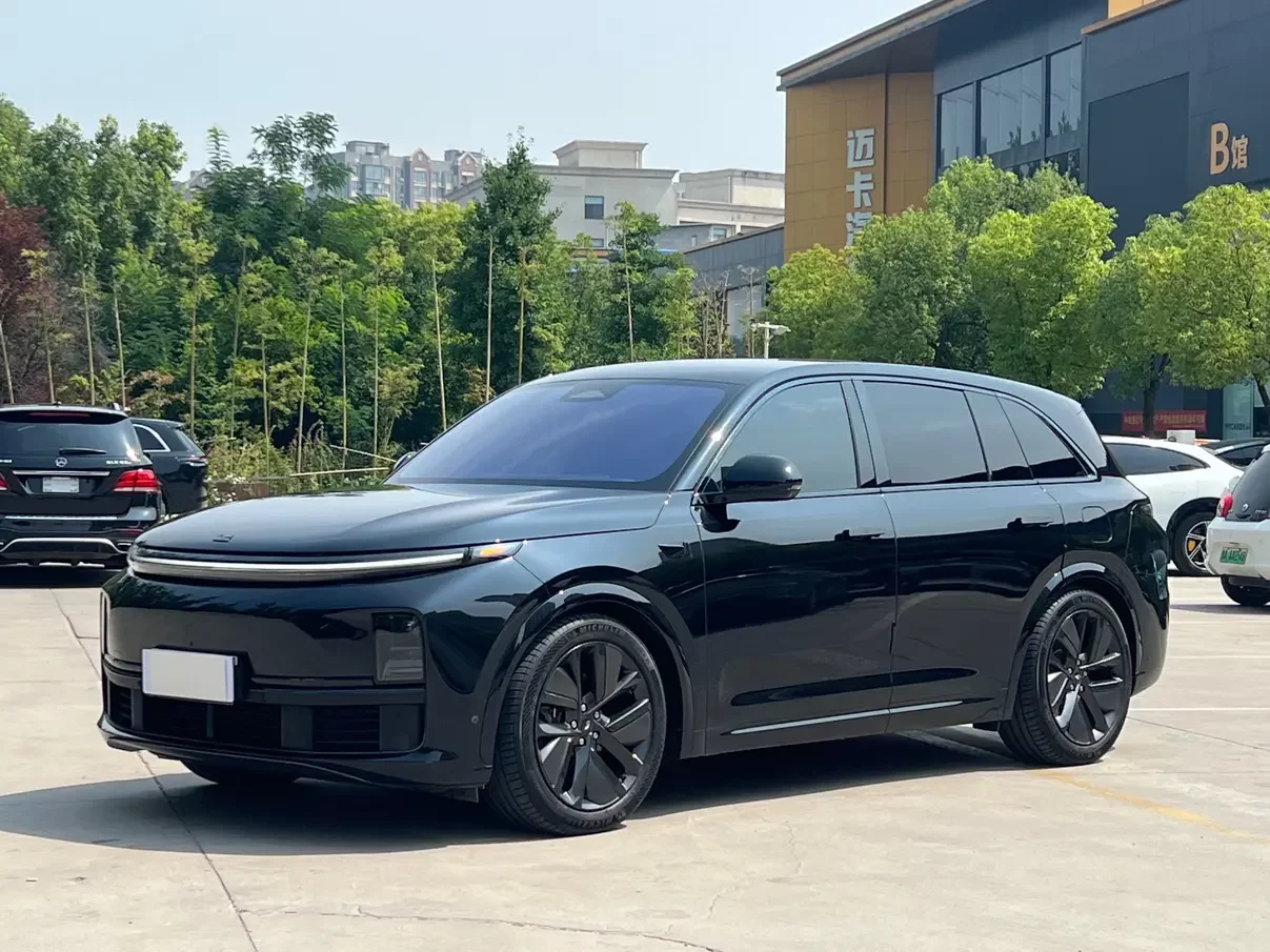 Lixiang L7
