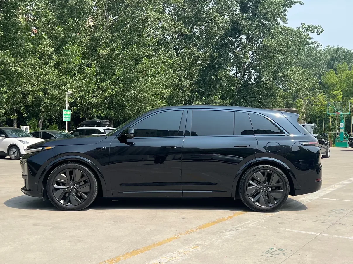 Lixiang L7
