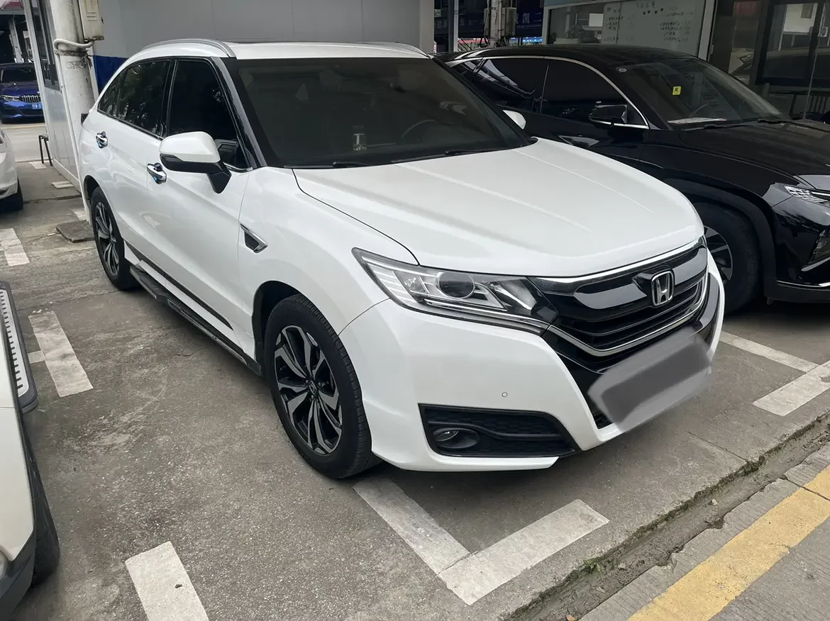 Honda UR-V
