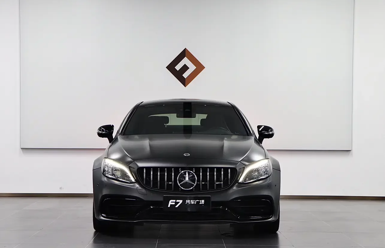 Mercedes-Benz C-Class AMG  из Китая