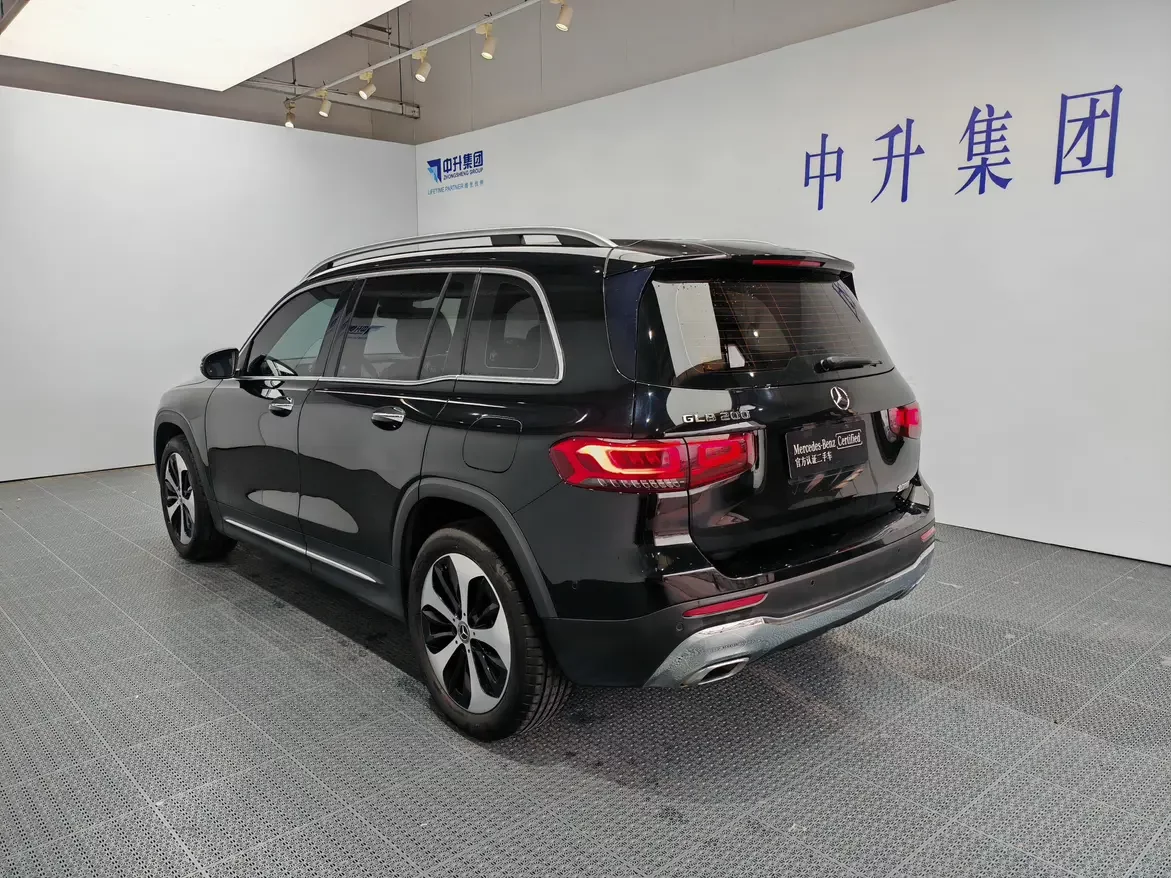 Mercedes-Benz GLB