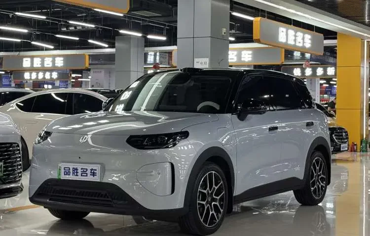 Leapmotor A10