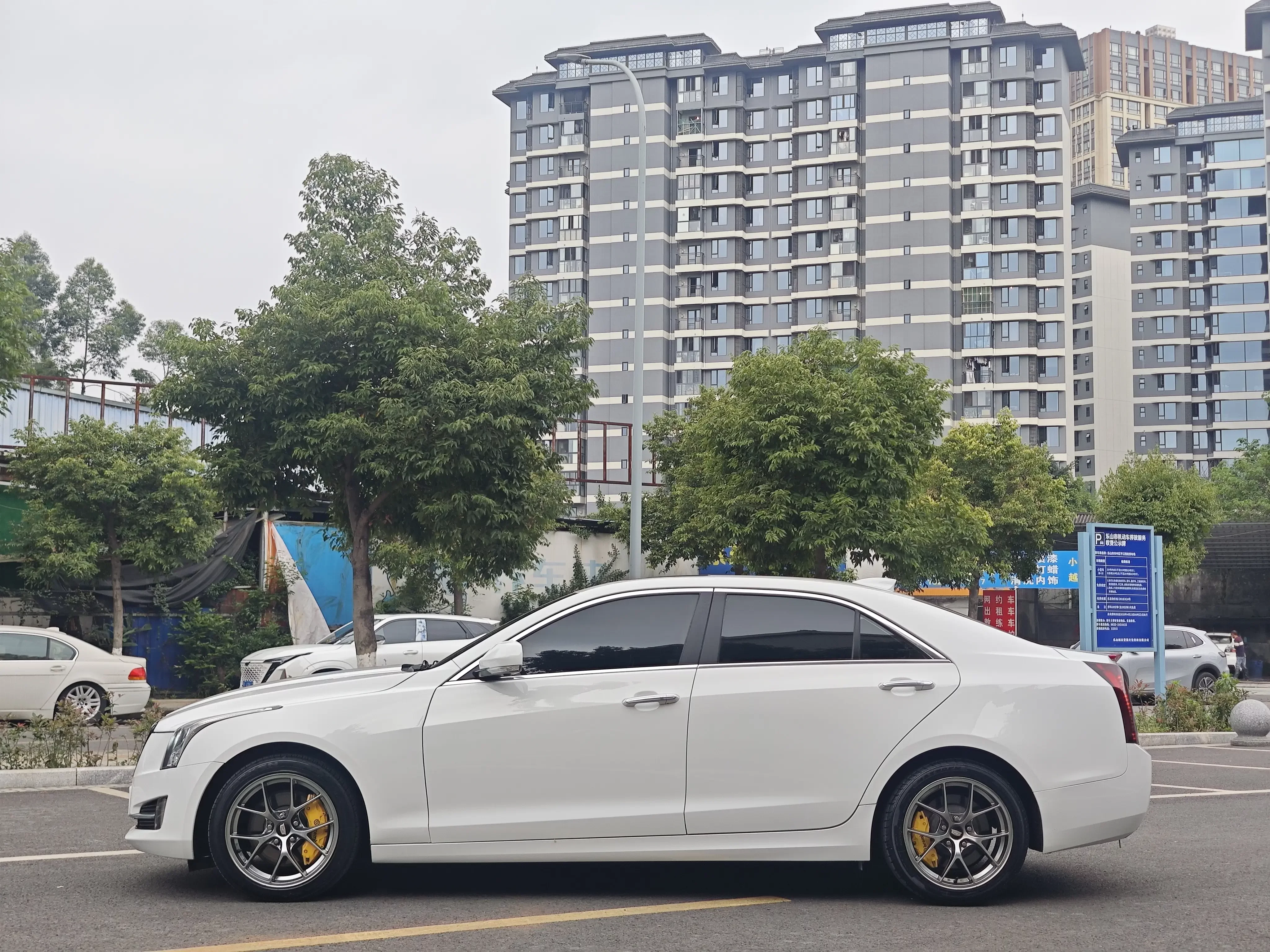 Cadillac ATS-L