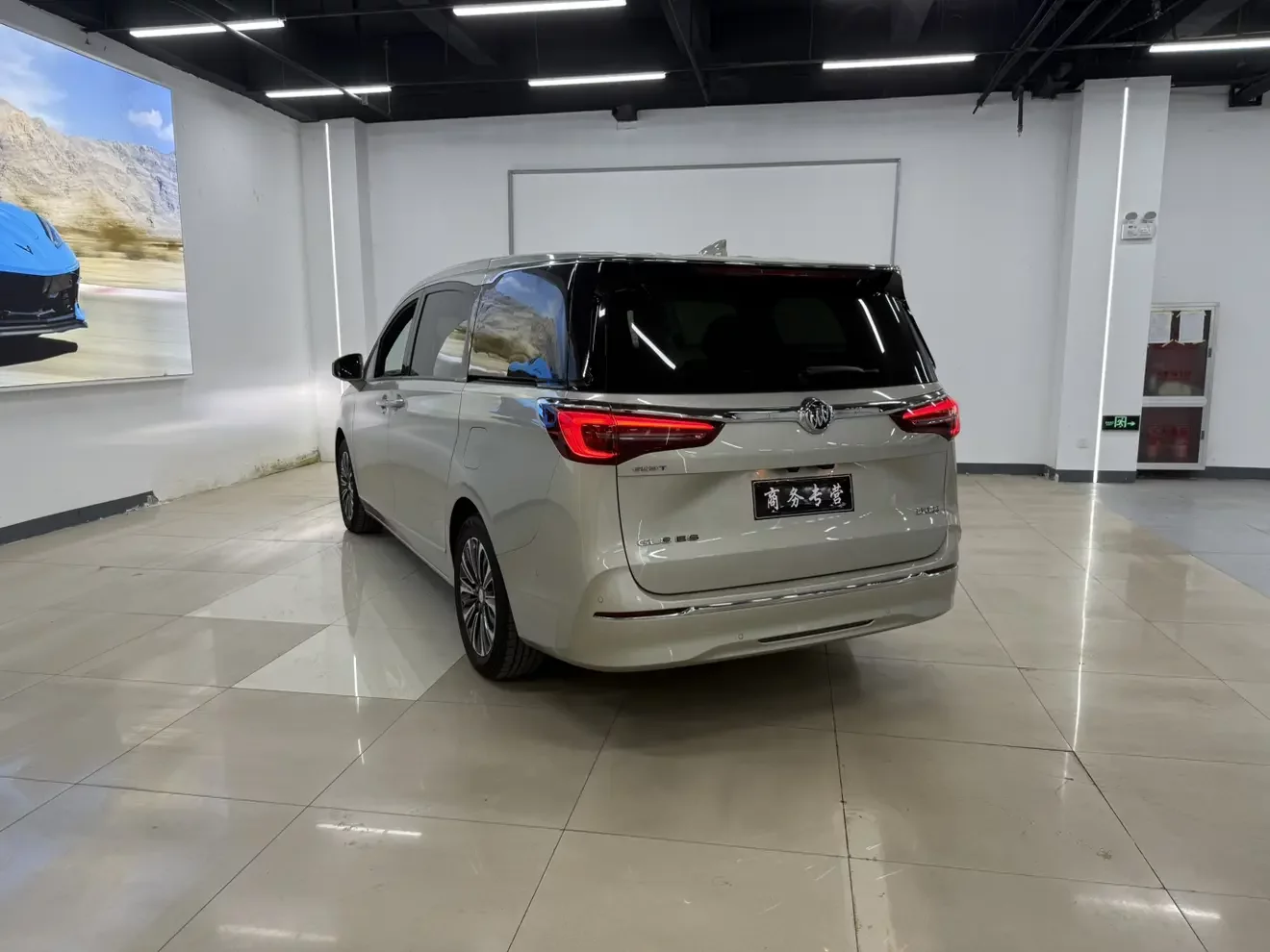 Buick GL8