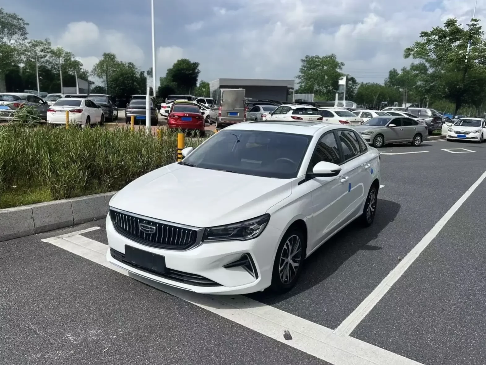 Geely emgrand
