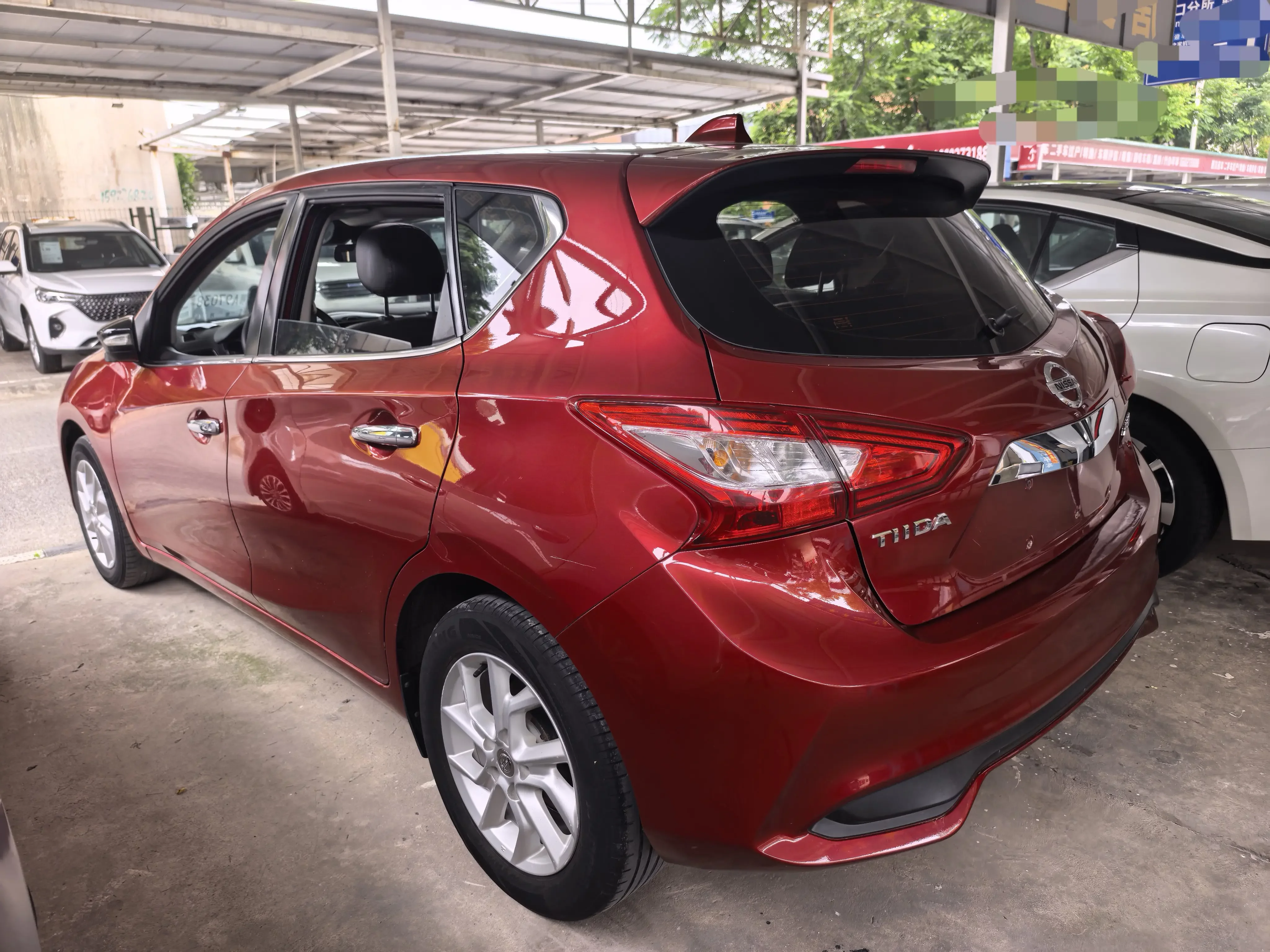 Nissan Tiida
