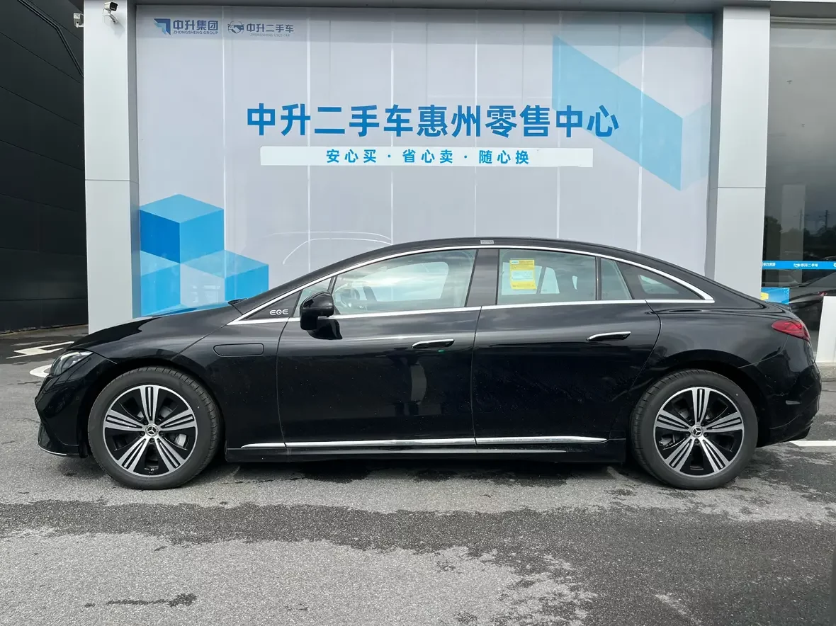 Mercedes-Benz EQE