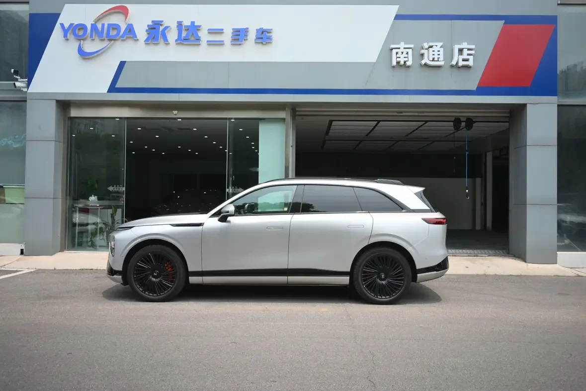 Xpeng G9