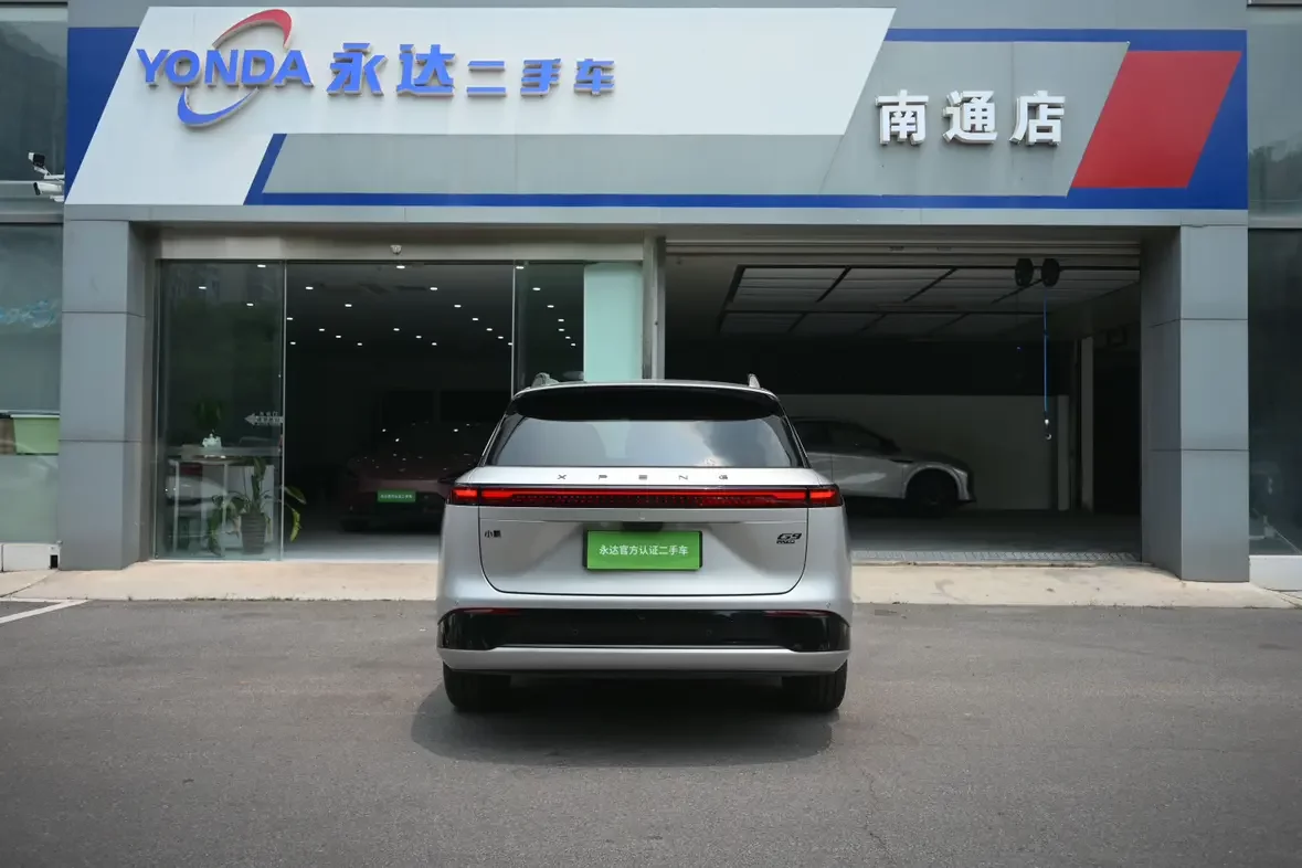 Xpeng G9